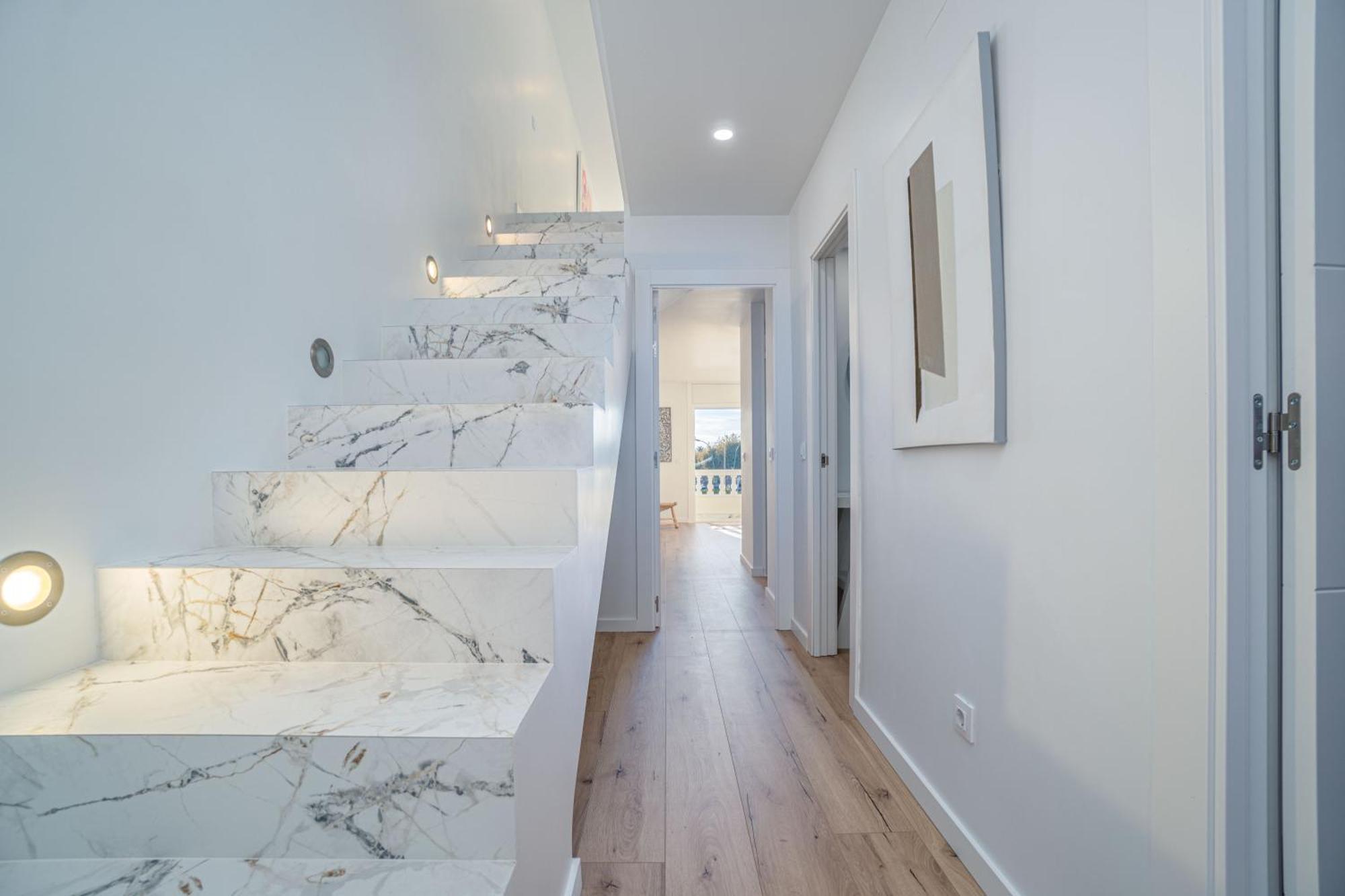Апартаменти Moderno Apartamento Frente Al Canal Con Terrazas Емпуріабрава Екстер'єр фото