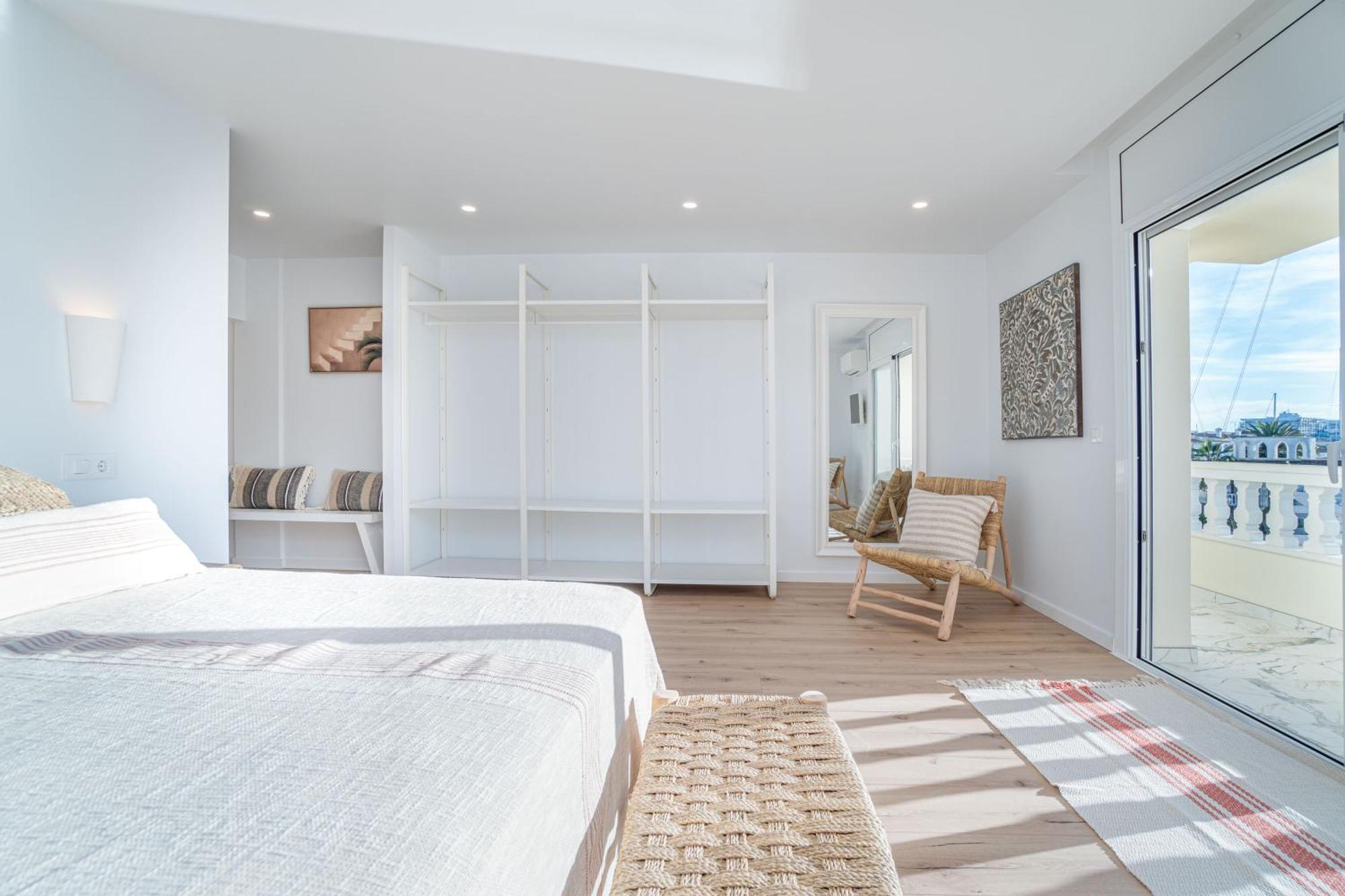 Апартаменти Moderno Apartamento Frente Al Canal Con Terrazas Емпуріабрава Екстер'єр фото